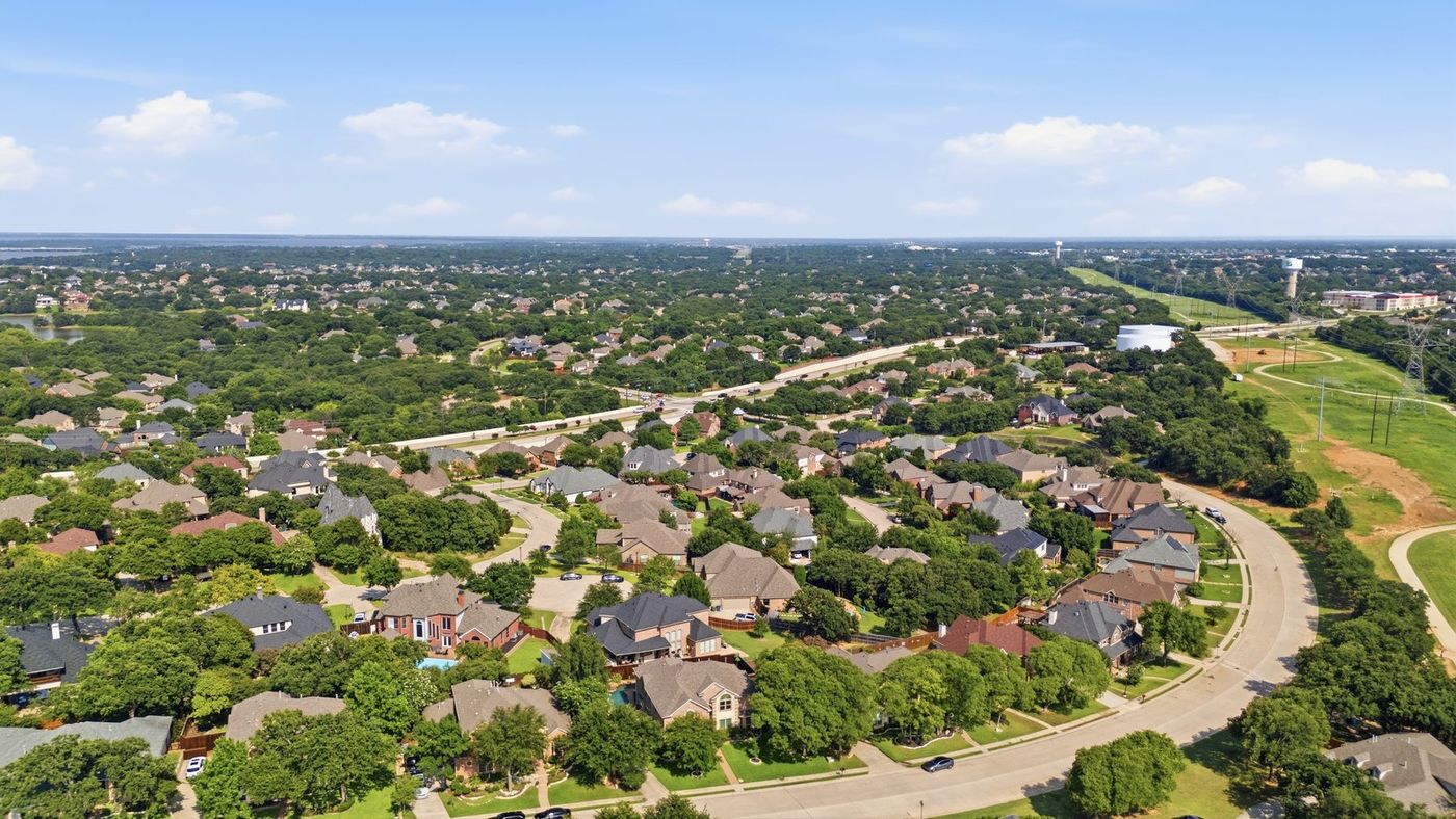 Lakeside aerial · DFW